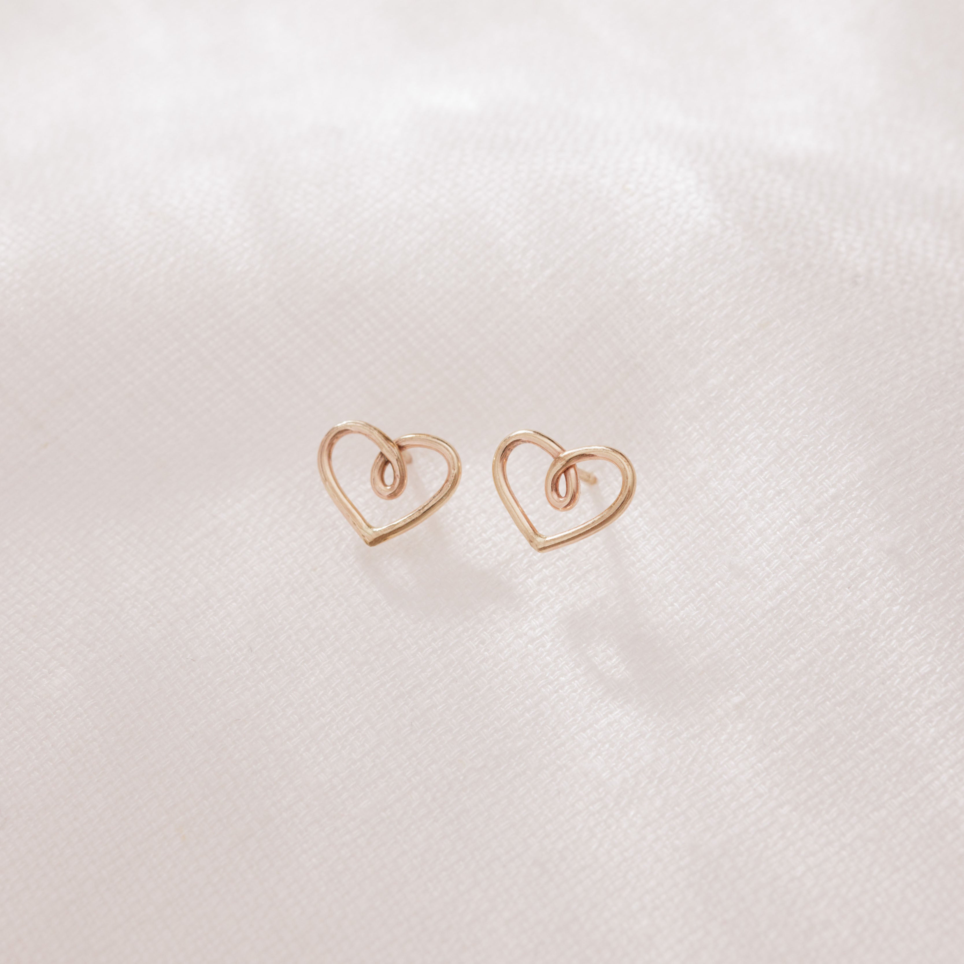 Open Heart Stud Earrings – adorn512